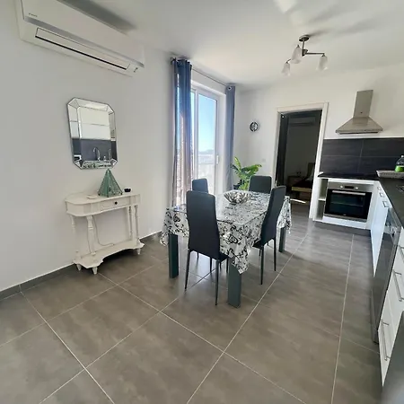 Apartamento B Valletta View Luxury Penthouse Gzira